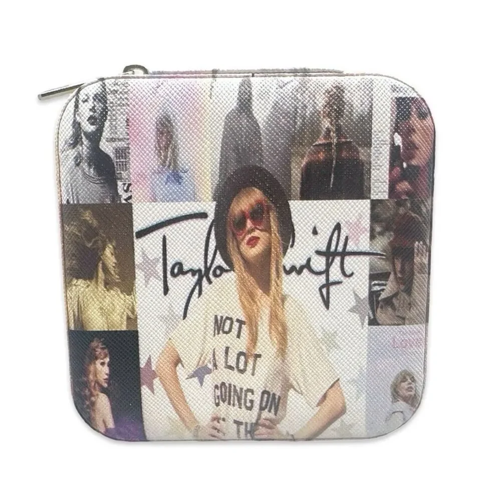 Taylor Swift “i’m swiftie”